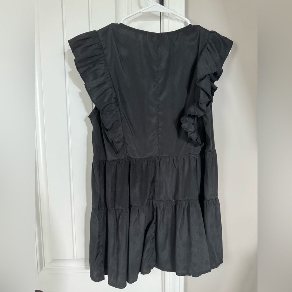 Umgee Ruffle Sleeve Top - Picture 2 of 3